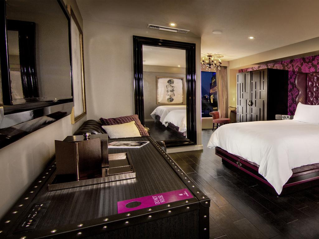 The Cromwell Hotel & Casino (Adults Only) Las Vegas Exterior photo